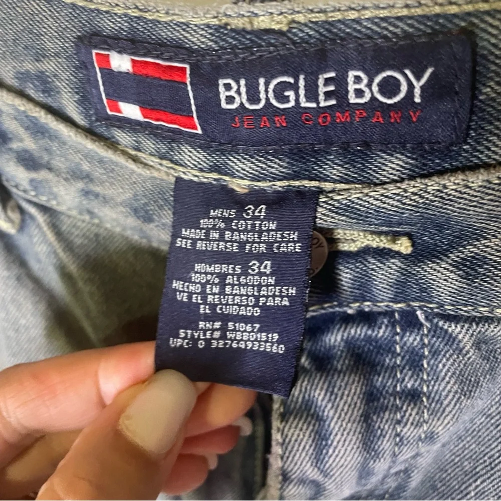 Vintage 90s Y2K Bugle Boy Denim Jean Shorts Wide Leg Baggy Shorts Size 34 - Picture 6 of 8